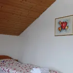 Moni's